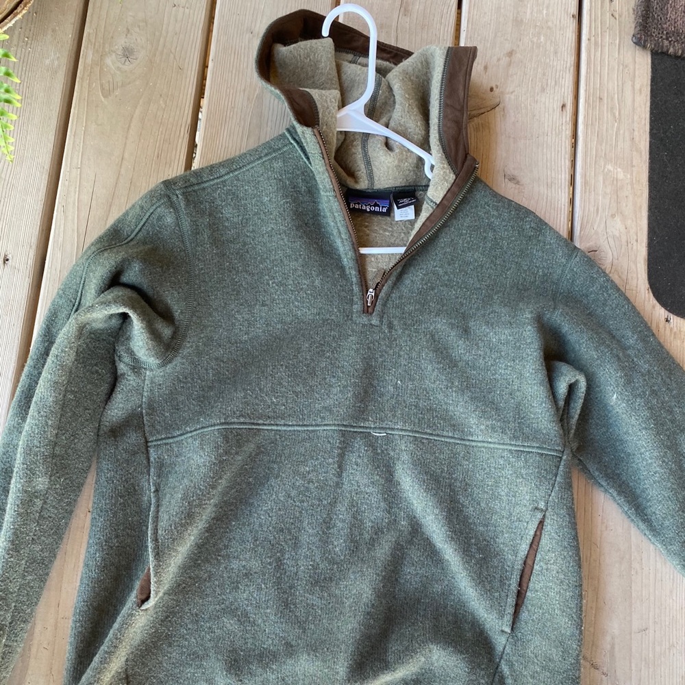 Patagonia wool sweater